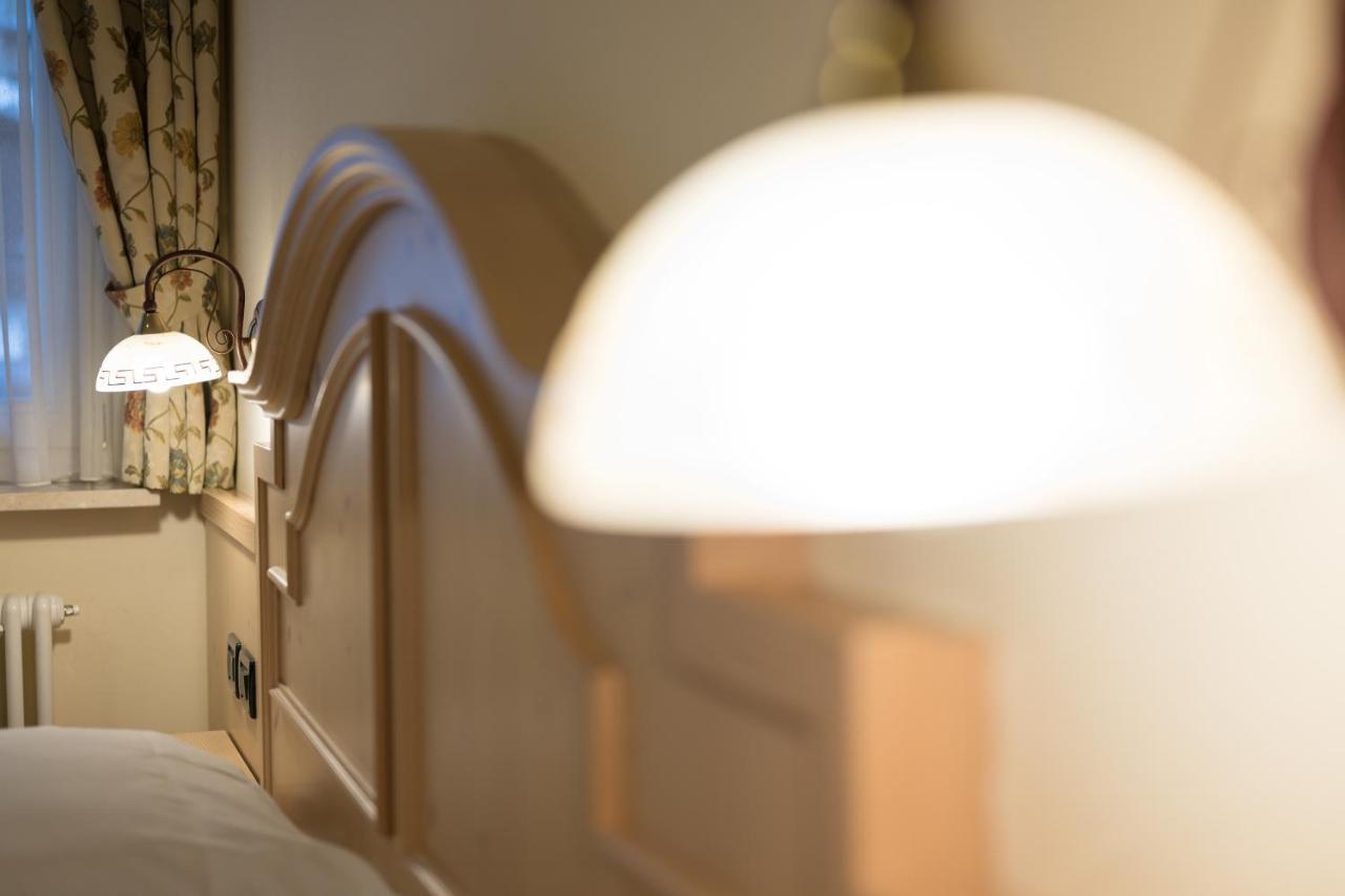 Hotel Crepei Поцца-ди-Фасса Экстерьер фото