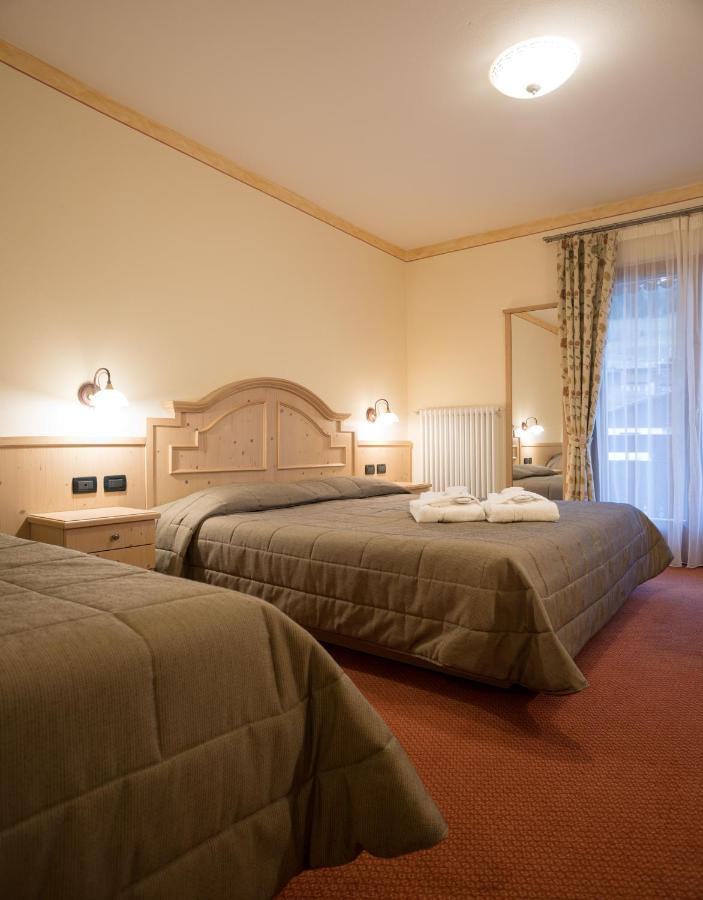 Hotel Crepei Поцца-ди-Фасса Экстерьер фото